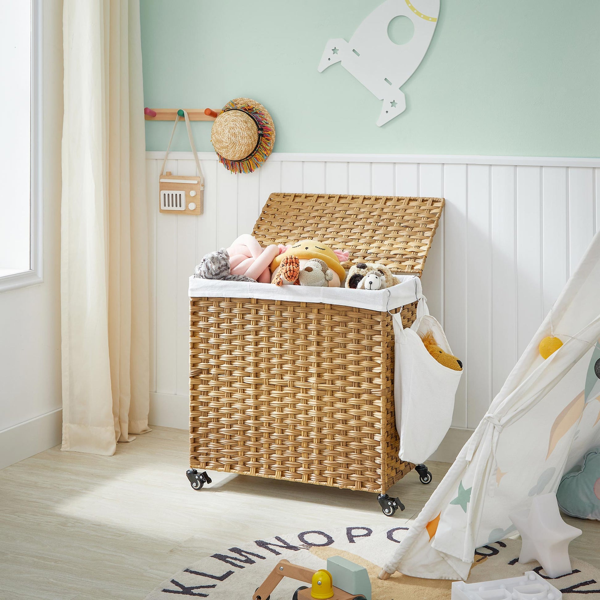 Wasmand - Met 3 vakken - Op wieltjes - 140 L - Handgeweven - Bruin